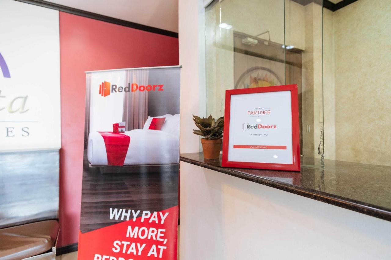 Reddoorz @ Bonifacio St Cebu Otel Dış mekan fotoğraf